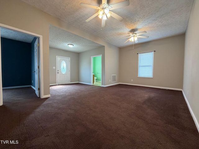 142 West Wanola Avenue, Kingsport, TN 37660