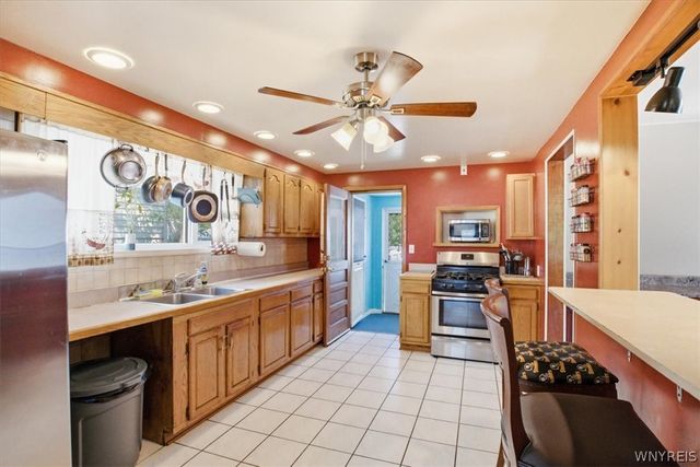 753 15th Street, Niagara Falls, NY 14301