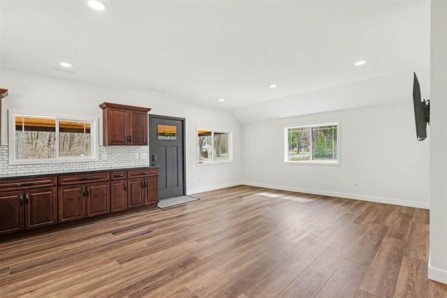 908 Grove Street, Pullman, MI 49450