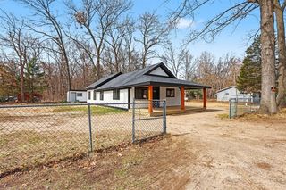 908 Grove Street, Pullman, MI 49450