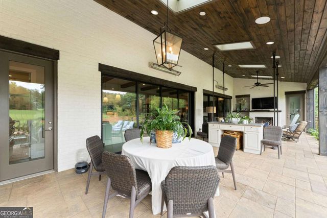 2799 Club Drive, Gainesville, GA 30506
