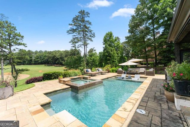 2799 Club Drive, Gainesville, GA 30506