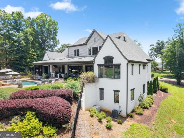 2799 Club Drive, Gainesville, GA 30506