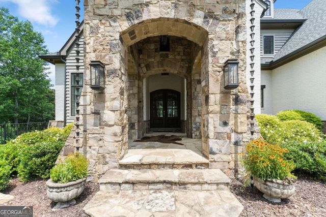 2799 Club Drive, Gainesville, GA 30506