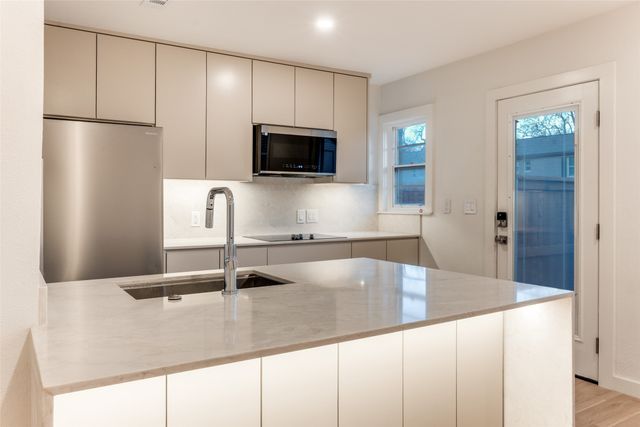 6367 Oriole Drive 6367, Dallas, TX 75209