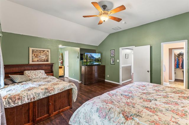 9411 Abbotshall Lane, Houston, TX 77044