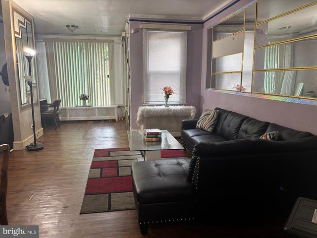 5915 6TH ST, Philadelphia, PA 19120