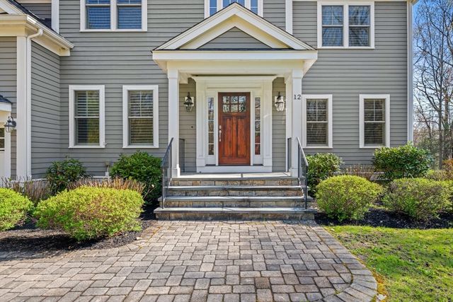 12 Pelham Rd, Weston, MA 02493