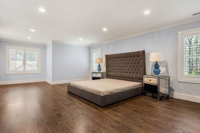 12 Pelham Rd, Weston, MA 02493