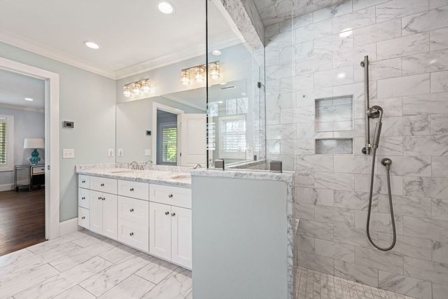 12 Pelham Rd, Weston, MA 02493