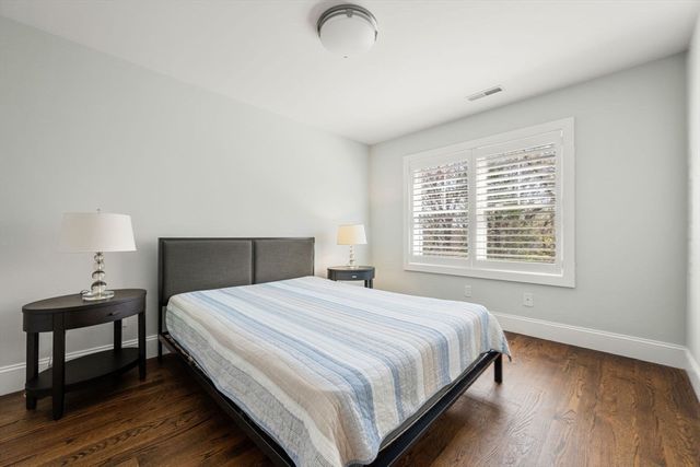 12 Pelham Rd, Weston, MA 02493
