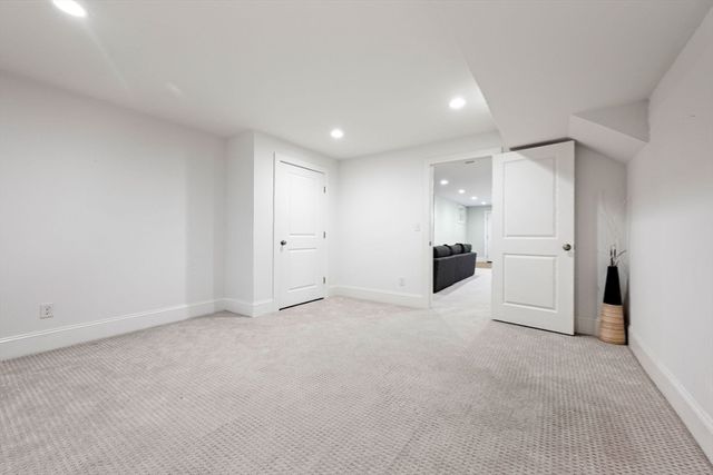 12 Pelham Rd, Weston, MA 02493
