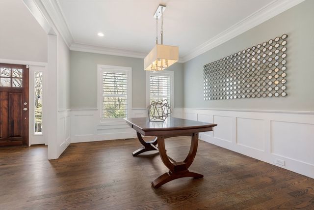 12 Pelham Rd, Weston, MA 02493