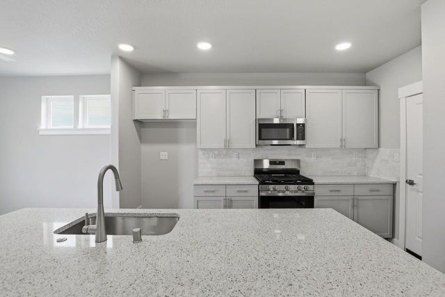 5316 N Sun Beam Ln, Spokane, WA 99217
