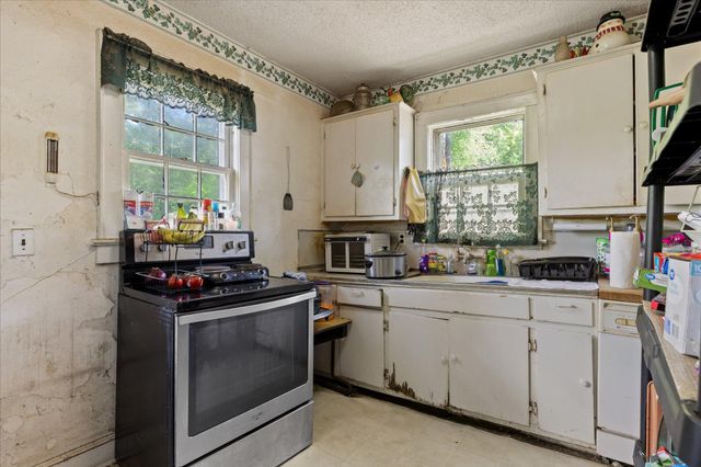 120 Alden Avenue, Chattanooga, TN 37405