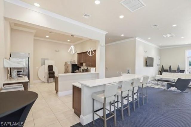 21460 Strada Nuova CIR B205, Estero, FL 33928