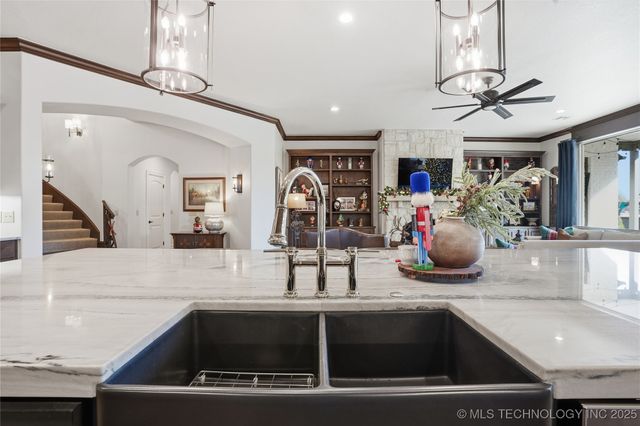 10497 S 95th East Place, Tulsa, OK 74133