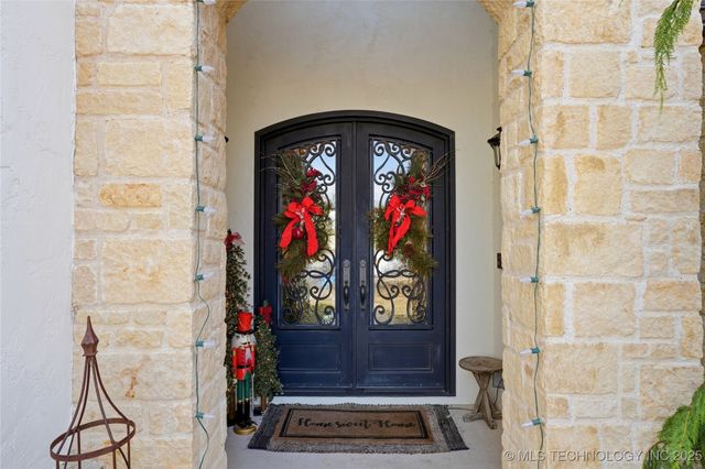 10497 S 95th East Place, Tulsa, OK 74133