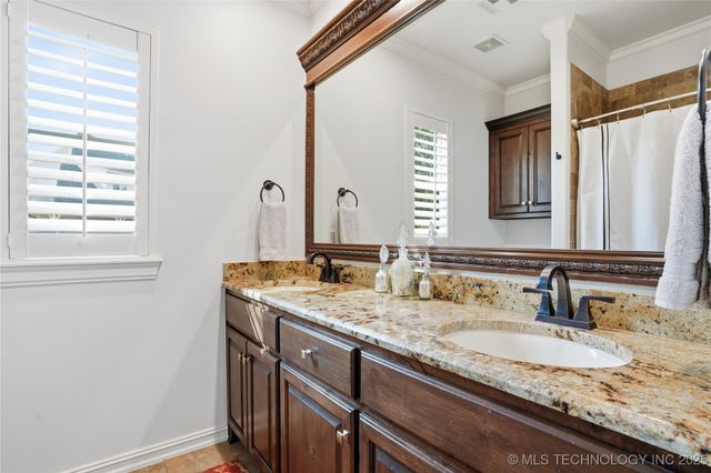 10497 S 95th East Place, Tulsa, OK 74133