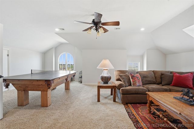 10497 S 95th East Place, Tulsa, OK 74133