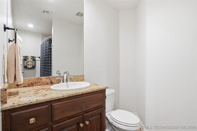 10497 S 95th East Place, Tulsa, OK 74133