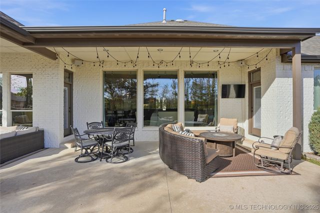 10497 S 95th East Place, Tulsa, OK 74133