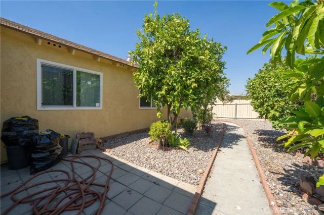 255 S Lassen Avenue, San Bernardino, CA 92410