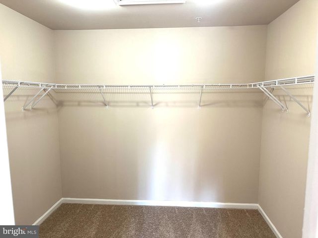 1005 GRAND OAK WAY, Rockville, MD 20852