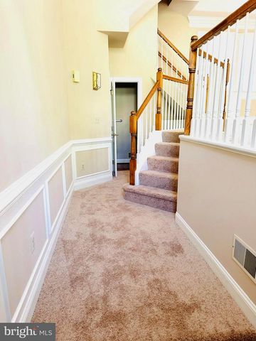 1005 GRAND OAK WAY, Rockville, MD 20852