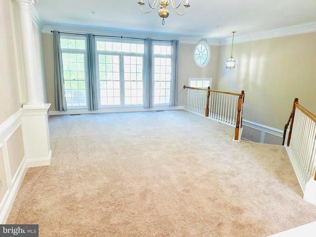 1005 GRAND OAK WAY, Rockville, MD 20852
