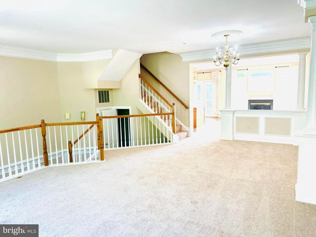 1005 GRAND OAK WAY, Rockville, MD 20852