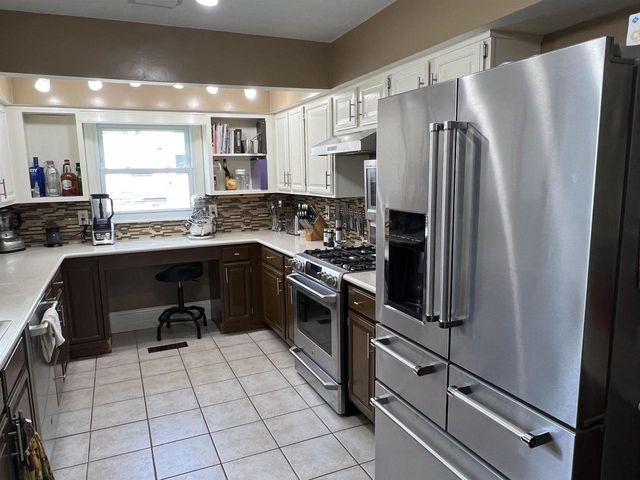 5402 S County Road D, Afton, WI 53501