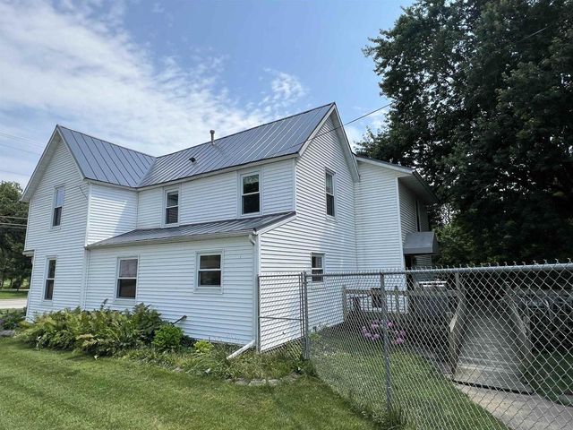5402 S County Road D, Afton, WI 53501