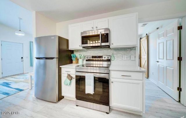 2621 Lagoon Knoll Drive, Panama City, FL 32408