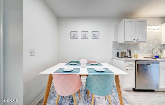 2621 Lagoon Knoll Drive, Panama City, FL 32408