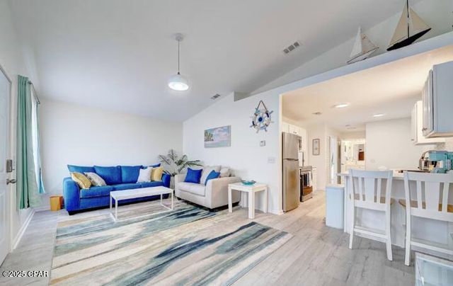 2621 Lagoon Knoll Drive, Panama City, FL 32408