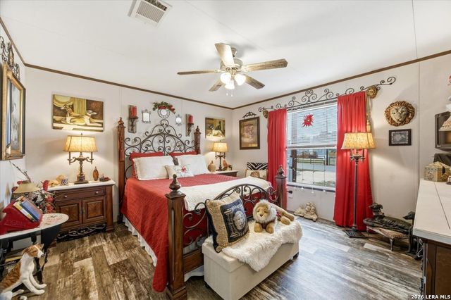 101 Rocky Ridge, Poteet, TX 78065