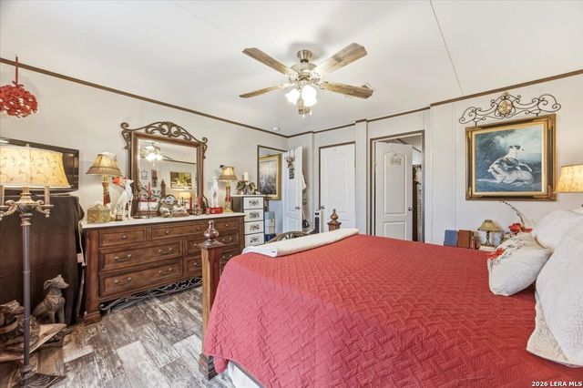 101 Rocky Ridge, Poteet, TX 78065