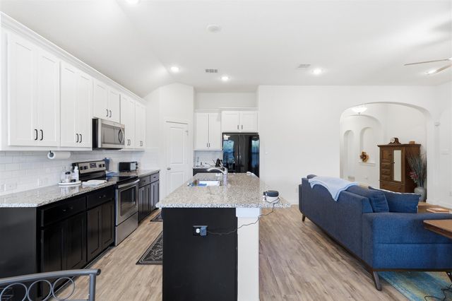3920 Madison Lane, Denton, TX 76208