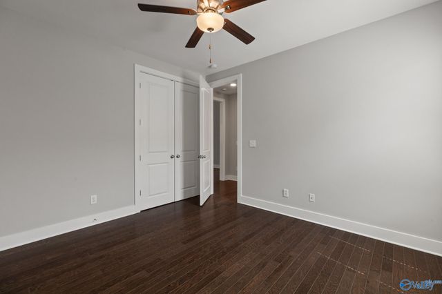 2715 SW 6th Avenue Sw, Huntsville, AL 35805