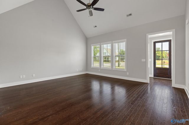 2715 SW 6th Avenue Sw, Huntsville, AL 35805