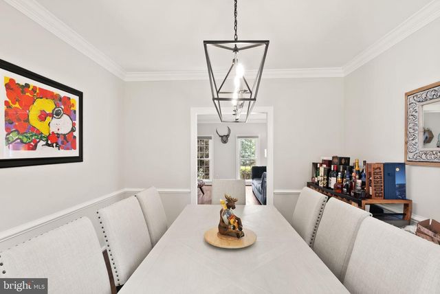 6822 JEREMIAH CT, Fairfax Station, VA 22039