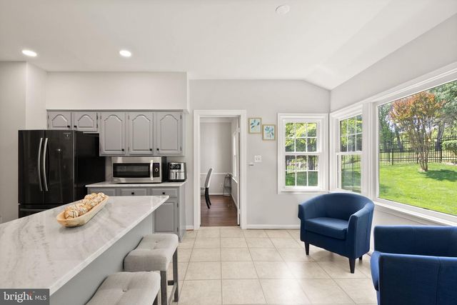 6822 JEREMIAH CT, Fairfax Station, VA 22039