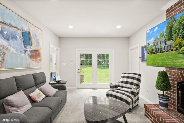 6822 JEREMIAH CT, Fairfax Station, VA 22039