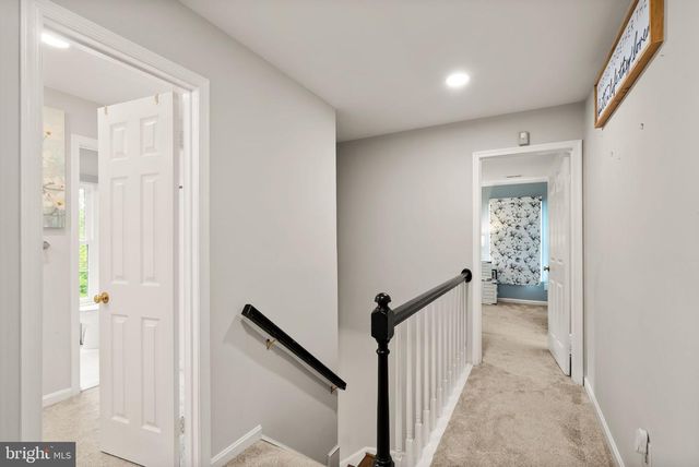 6822 JEREMIAH CT, Fairfax Station, VA 22039