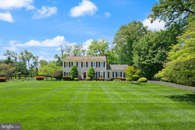 6822 JEREMIAH CT, Fairfax Station, VA 22039