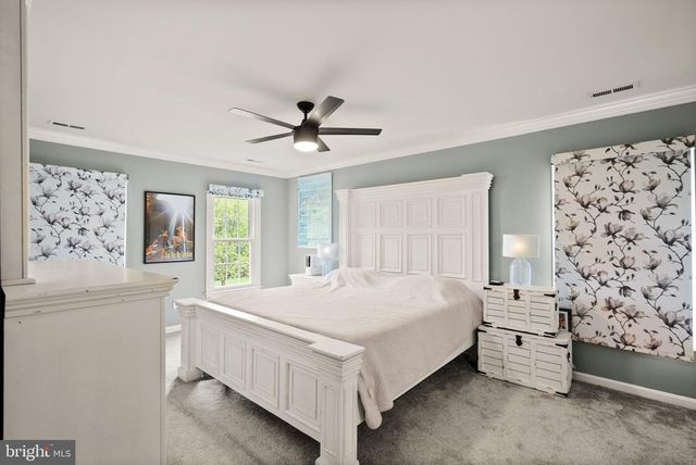 6822 JEREMIAH CT, Fairfax Station, VA 22039