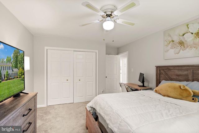 6822 JEREMIAH CT, Fairfax Station, VA 22039