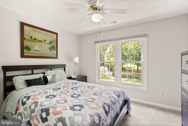 6822 JEREMIAH CT, Fairfax Station, VA 22039