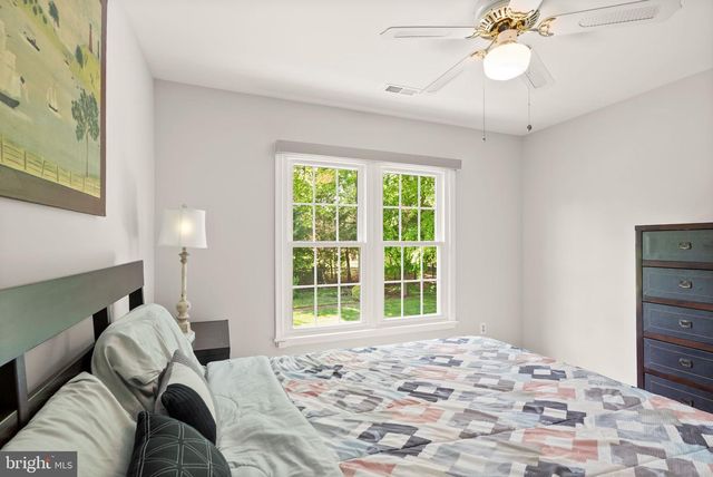 6822 JEREMIAH CT, Fairfax Station, VA 22039